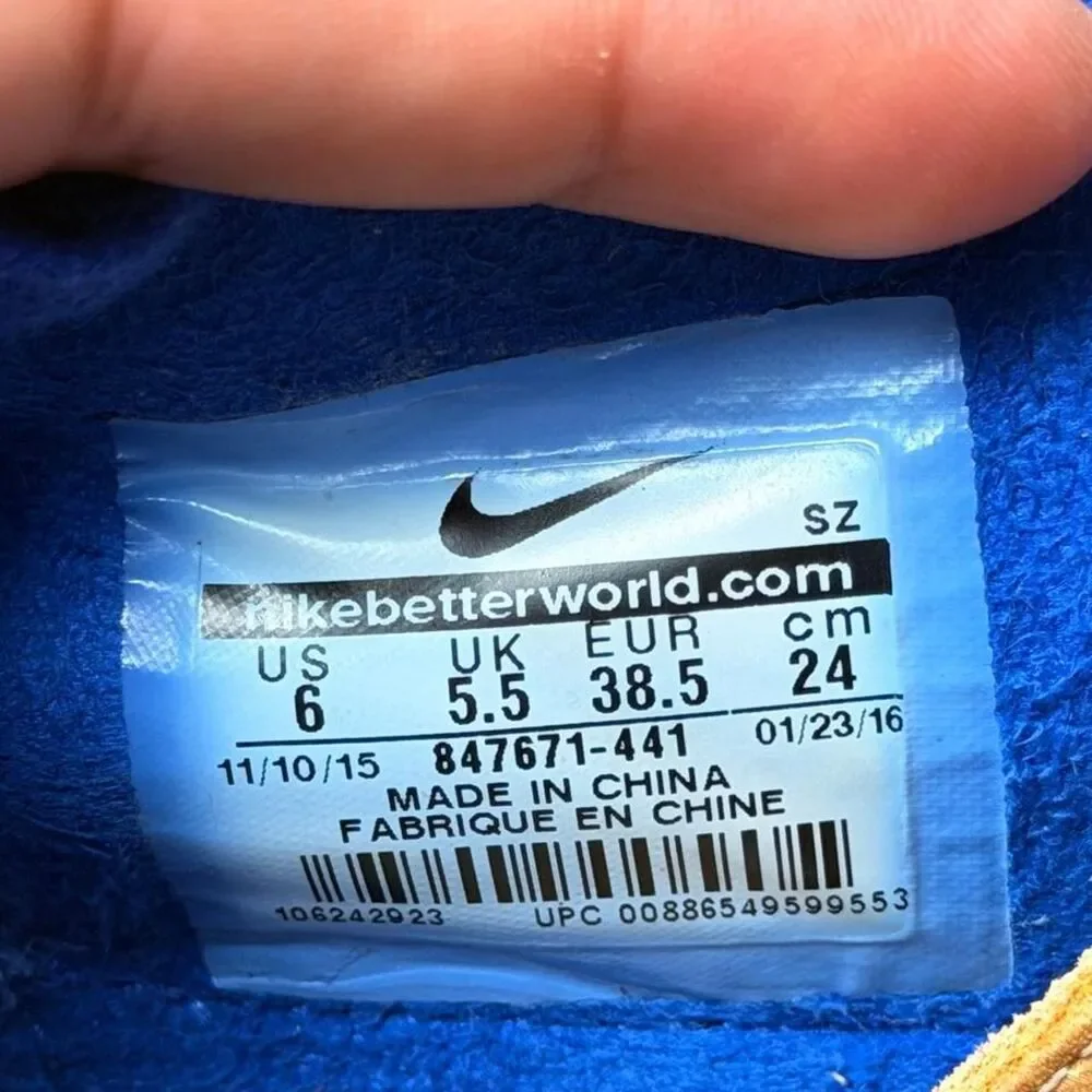 Nike Women's Blue Trainers